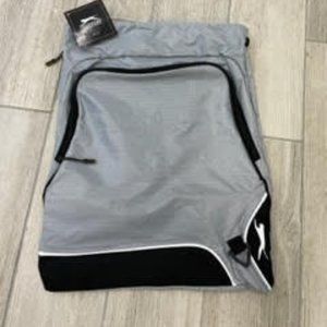 🎊👔HP Mens Style Party👔🎊  INWT SLAZENGER DRAWSTRING BACKPACK GREY/BLK